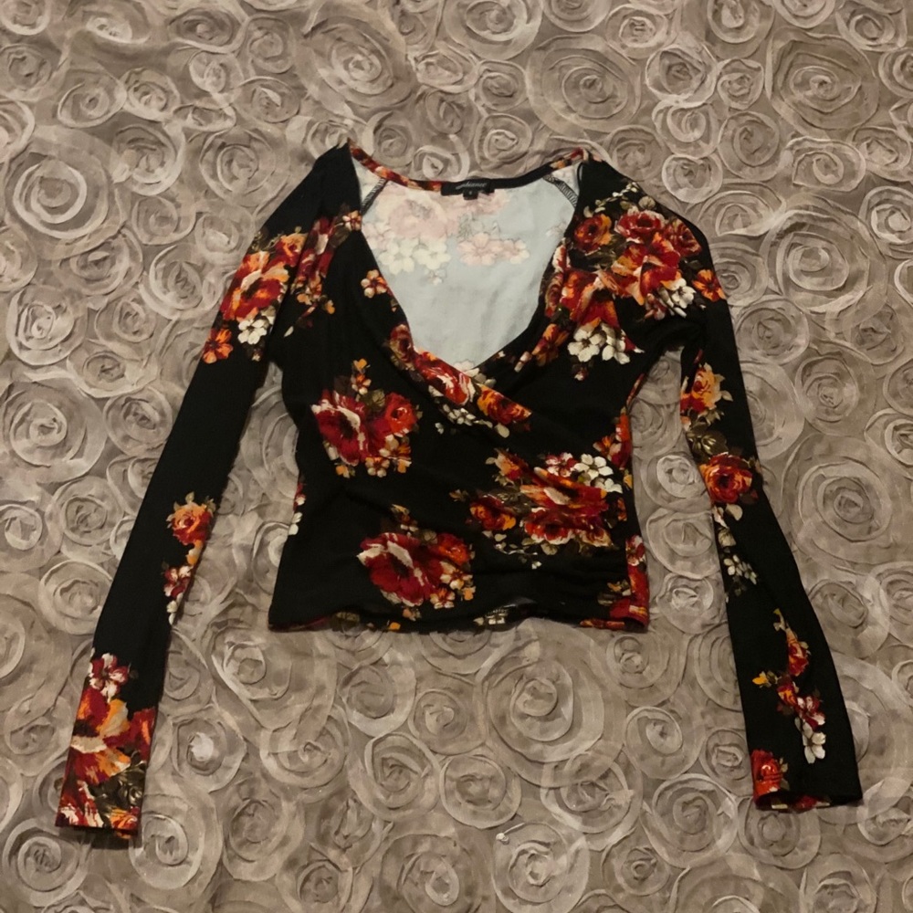 NWOT front wrap long sleeve floral top
